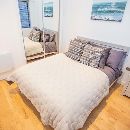 Stylish And Clean 1 Bed Apartment Maidenhead Town Center מראה חיצוני תמונה