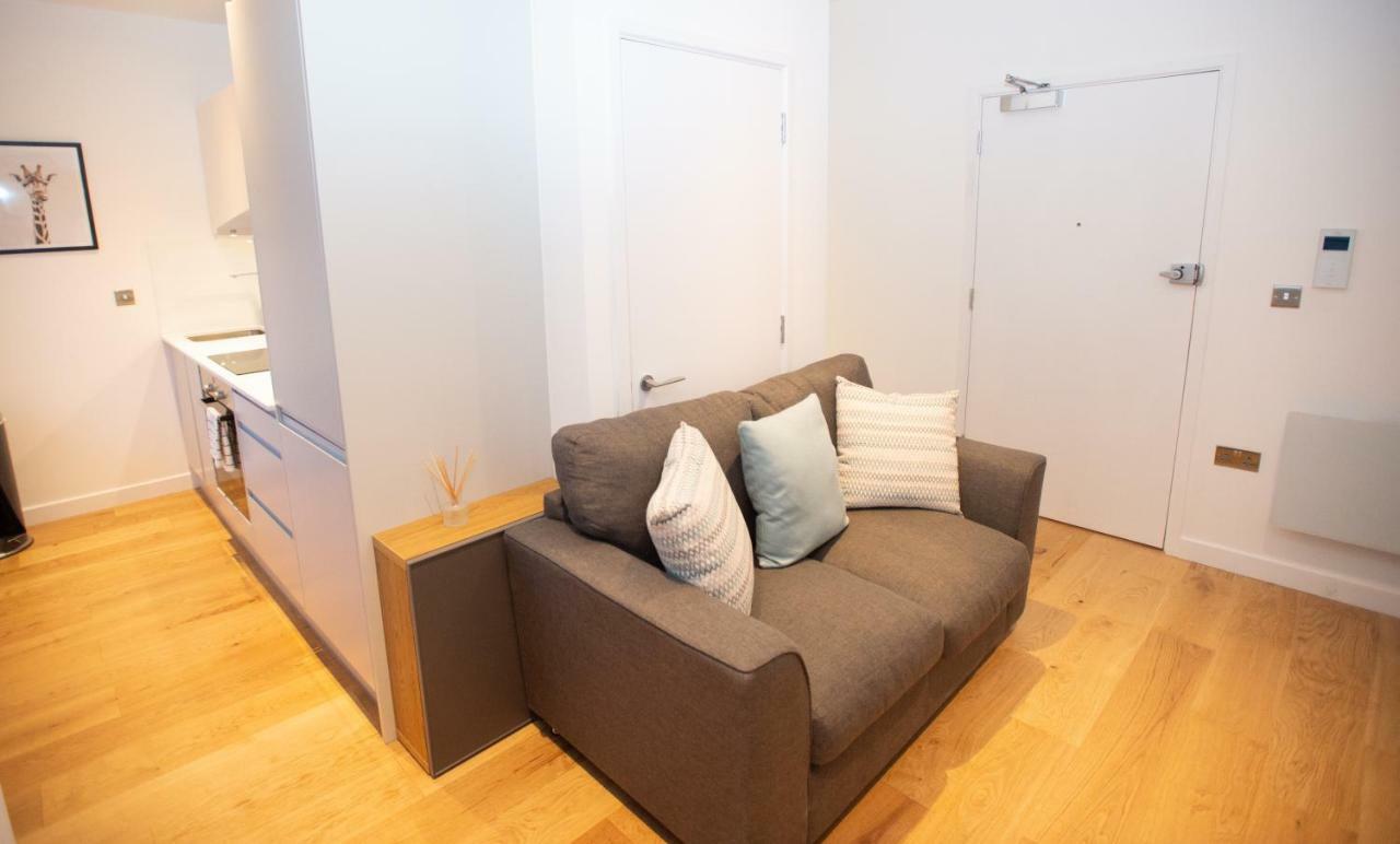 Stylish And Clean 1 Bed Apartment Maidenhead Town Center מראה חיצוני תמונה