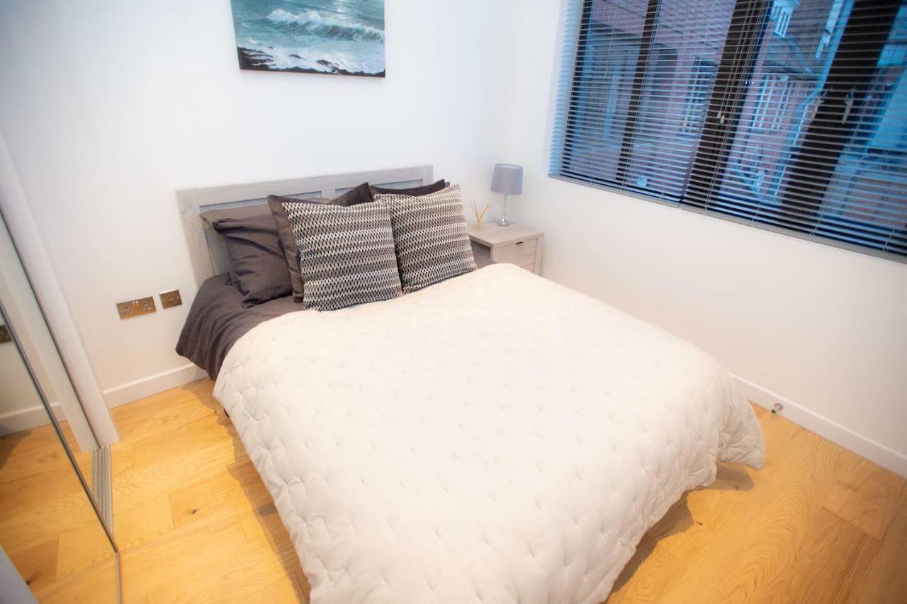 Stylish And Clean 1 Bed Apartment Maidenhead Town Center מראה חיצוני תמונה